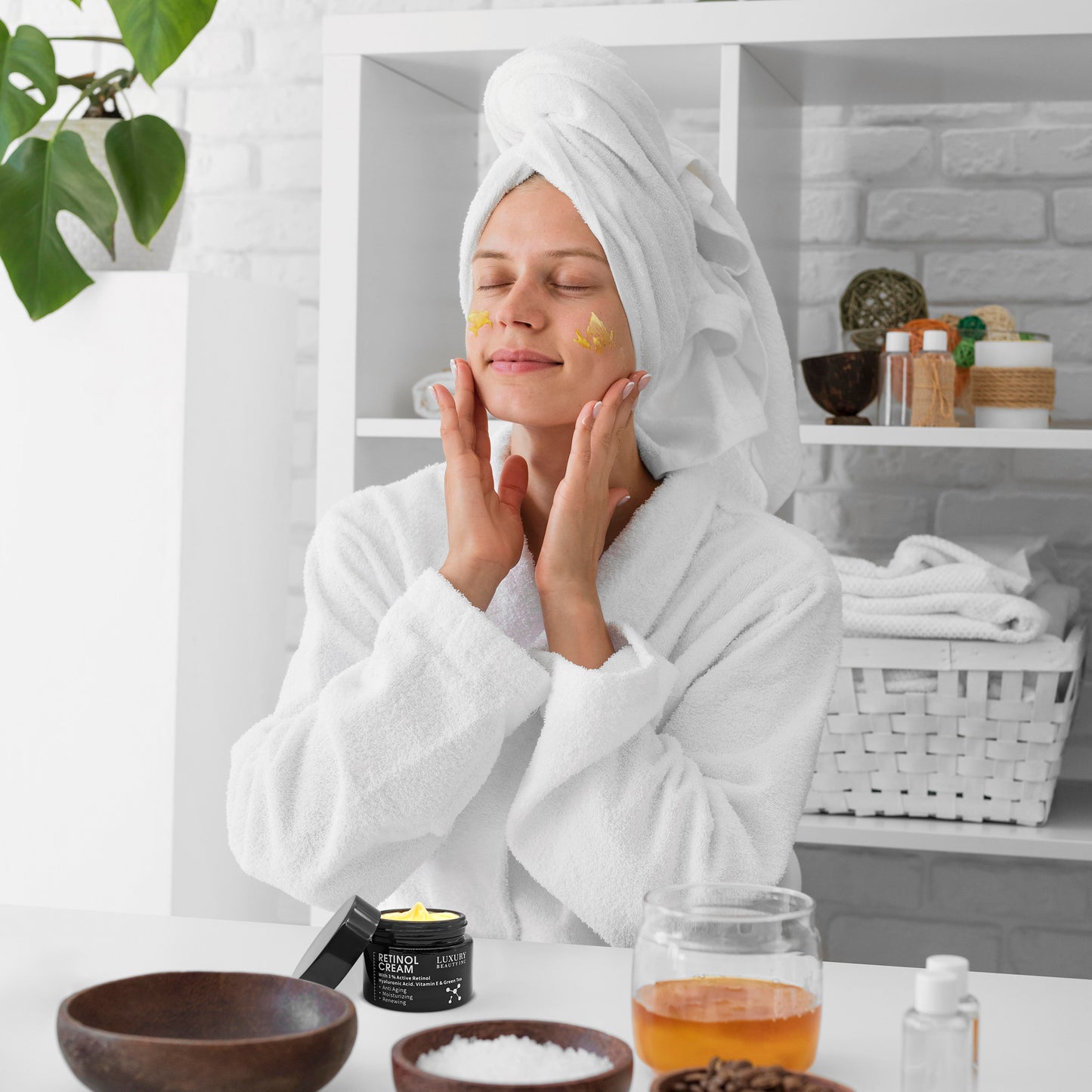 Luxury Beauty Inc Retinol Cream 3% Active Retinol Hyaluronic Acid Vitamin E Green Tea Anti-Aging Moisturizing Renewing Skincare Collagen Vitamin C Face Cream for Dark Spots, Repair Skin & Anti-Aging